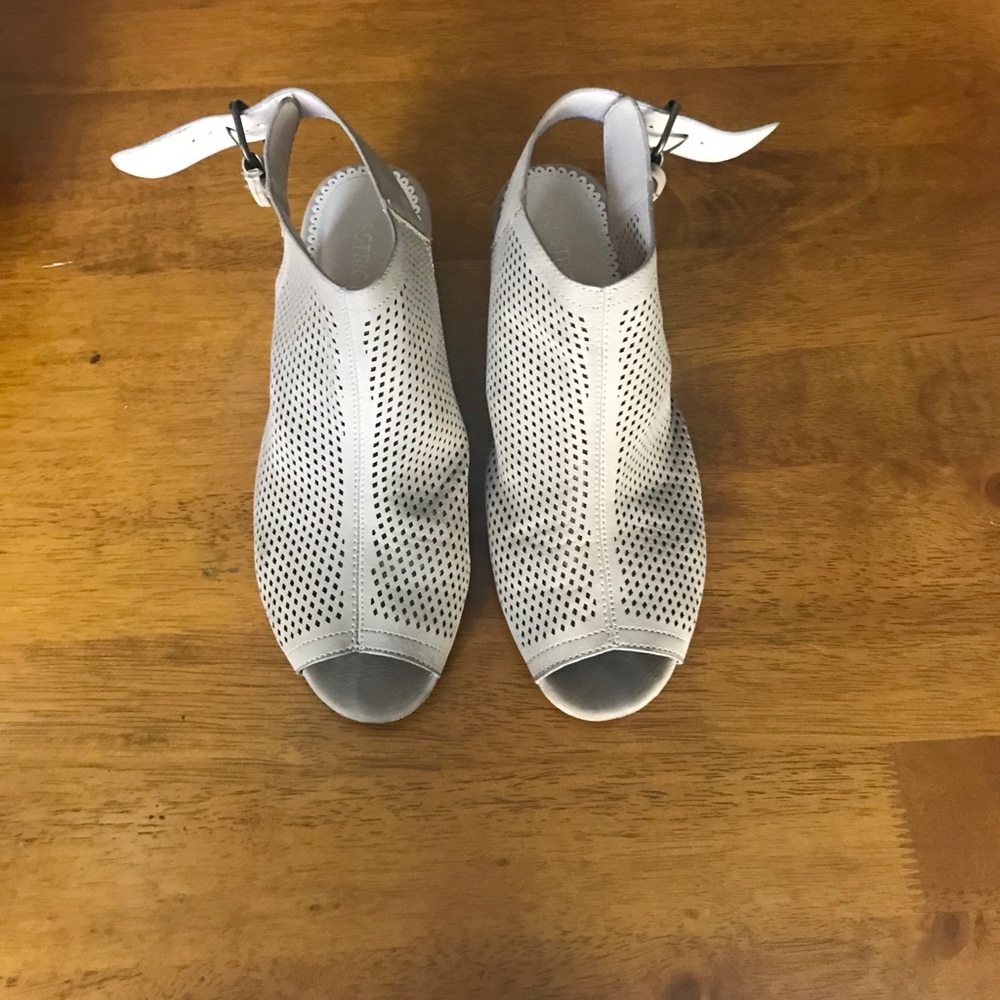 Sandal!!